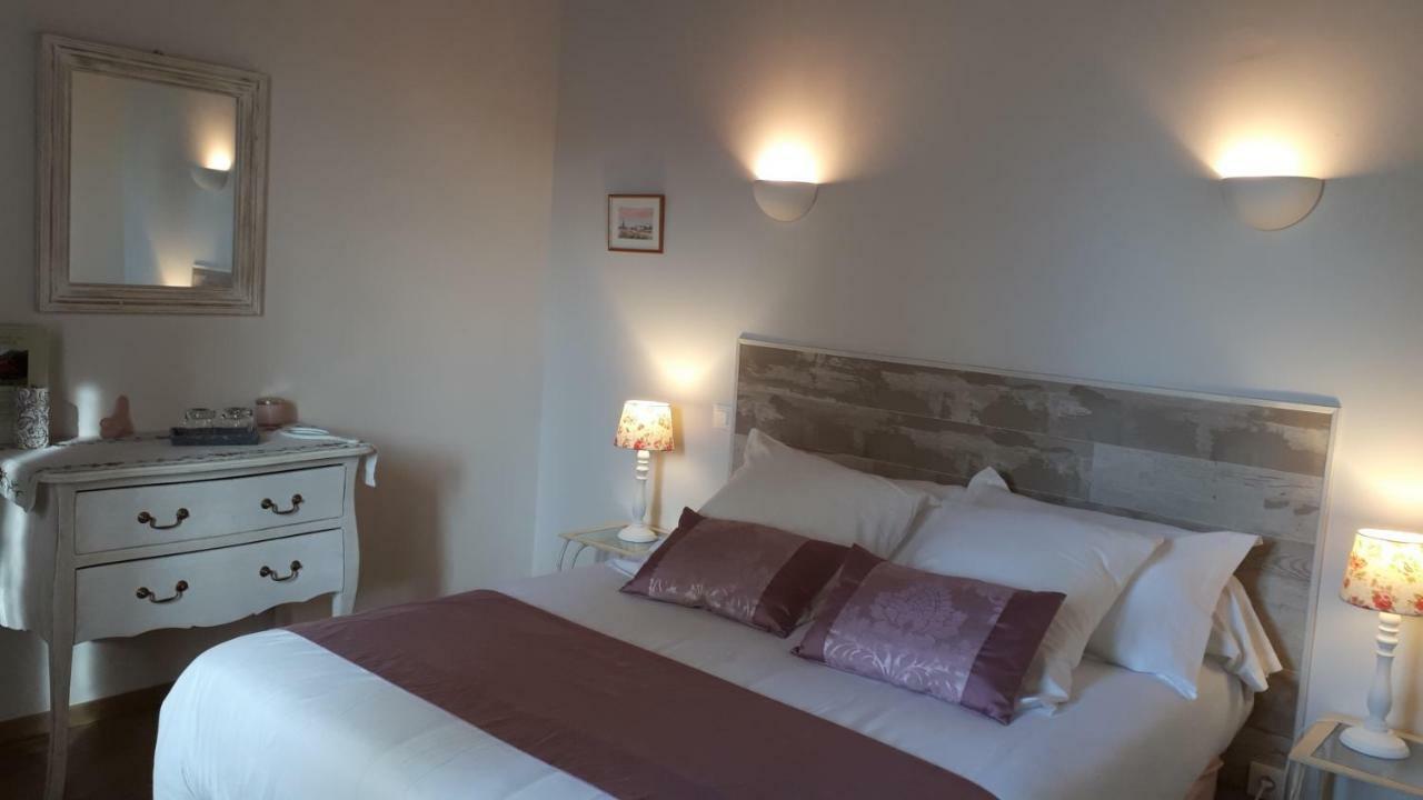 Le Domaine Du Mijarnier Bed & Breakfast Montbeugny Exterior foto
